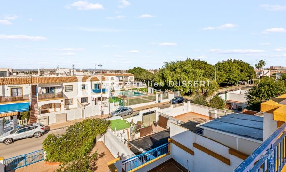 Reventa - Adosado -
Torrevieja - Jardin Del Mar