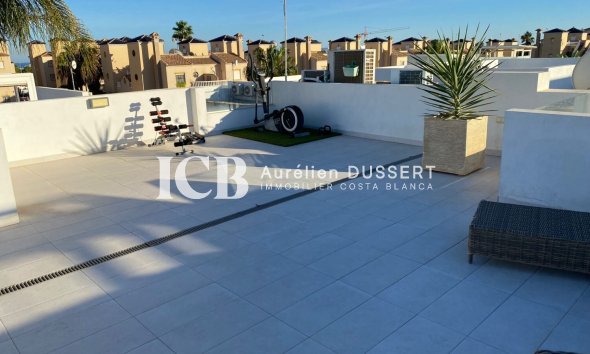 Resale - Villa -
Orihuela Costa - Lomas de Cabo Roig