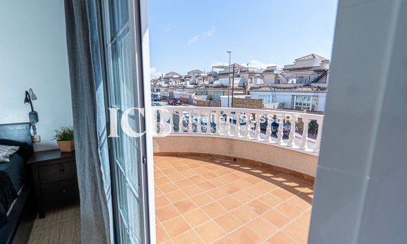 Reventa - Villa -
Orihuela Costa - Pau 26