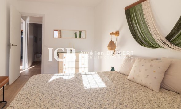 Reventa - Apartamento / piso -
Torrevieja - Playa de los Naufragos