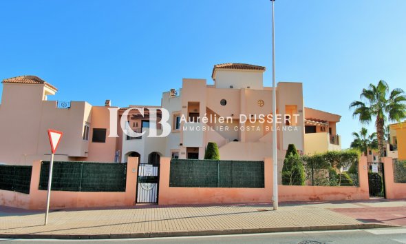 Resale - Apartment / flat -
Torrevieja - Punta prima