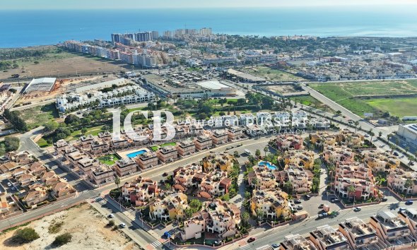 Resale - Apartment / flat -
Torrevieja - Punta prima