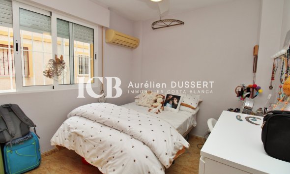 Resale - Townhouse -
Orihuela Costa - Playa Flamenca