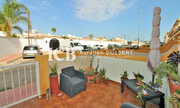 Resale - Townhouse -
Orihuela Costa - Playa Flamenca