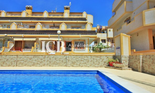 Resale - Townhouse -
Orihuela Costa - Playa Flamenca