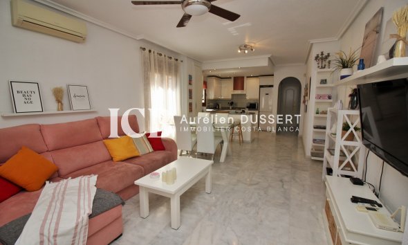 Resale - Apartment / flat -
Orihuela Costa - Villamartín