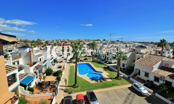 Resale - Apartment / flat -
Orihuela Costa - Villamartín