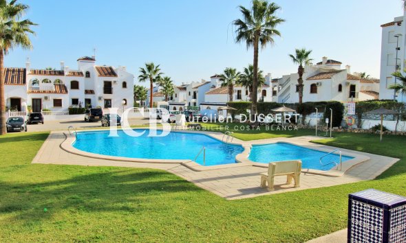 Resale - Townhouse -
Orihuela Costa - Villamartín