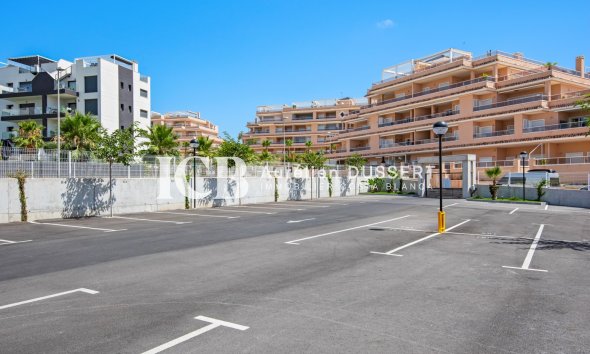 Reventa - Apartamento / piso -
Orihuela Costa - Villamartín