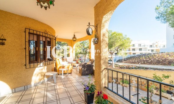 Reventa - Villa -
Orihuela Costa - Villamartín-Las Filipinas