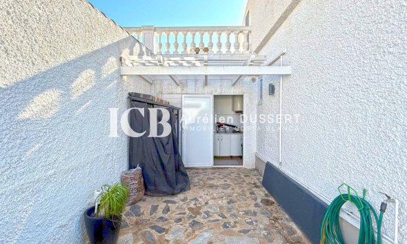 Resale - Villa -
Torrevieja - La Siesta - El Salado -  Torreta