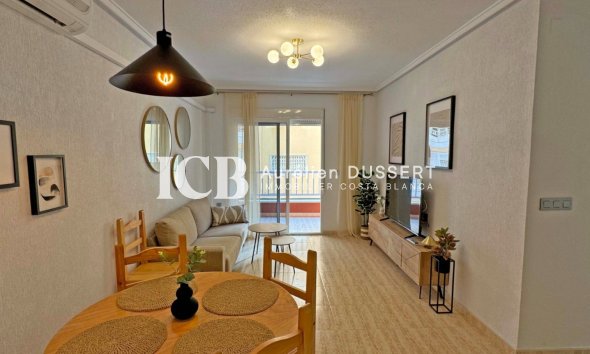 Revente - Appartement -
Torrevieja - Playa del Cura