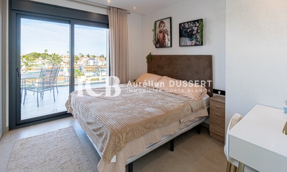 Reventa - Apartamento / piso -
Orihuela Costa - Los Dolses