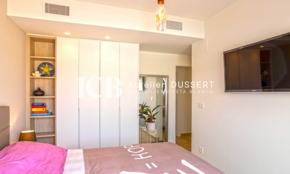 Resale - Apartment / flat -
Orihuela Costa - Villamartín