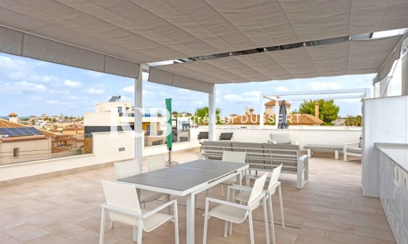 Resale - Apartment / flat -
Orihuela Costa - Villamartín