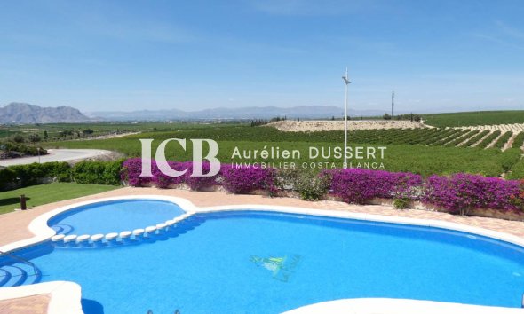 Resale - Townhouse -
Algorfa - La Finca Golf