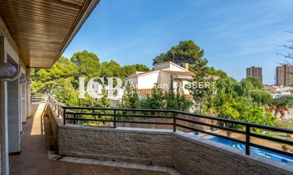 Resale - Villa -
Orihuela Costa - Dehesa de campoamor