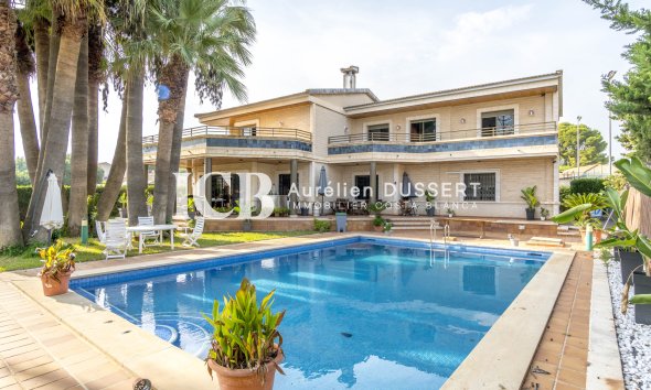 Resale - Villa -
Orihuela Costa - Dehesa de campoamor