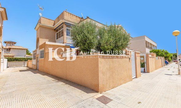 Resale - Apartment / flat -
Orihuela Costa - La Zenia