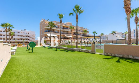 Revente - Appartement -
Orihuela Costa - Villamartín-Las Filipinas