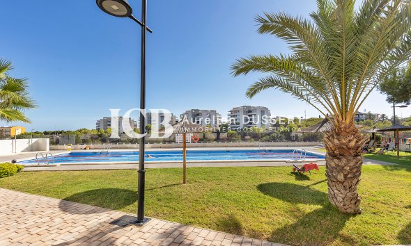 Revente - Appartement -
Orihuela Costa - Villamartín-Las Filipinas