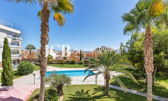 Resale - Apartment / flat -
Orihuela Costa - Villamartín-Las Filipinas