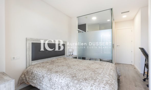 Resale - Apartment / flat -
Orihuela Costa - Villamartín-Las Filipinas