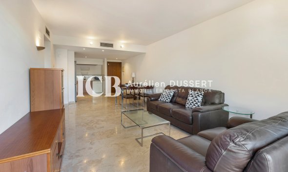 Resale - Apartment / flat -
Torrevieja - Punta prima