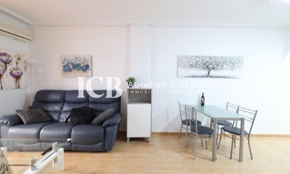 Resale - Apartment / flat -
Orihuela Costa - Punta prima