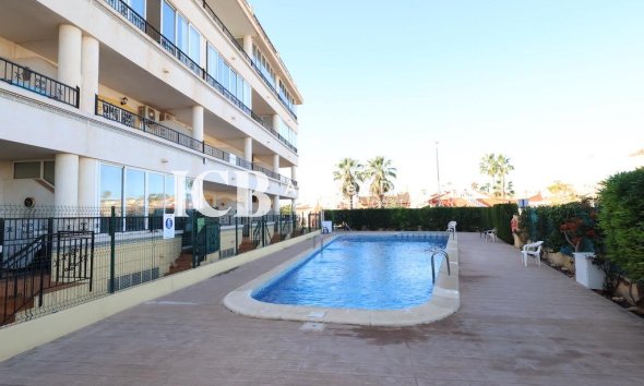 Resale - Apartment / flat -
Orihuela Costa - Punta prima