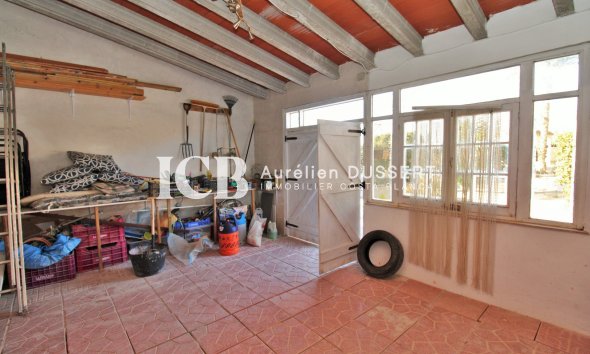 Resale - Villa -
Redován