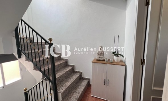 Resale - Townhouse -
Torremendo