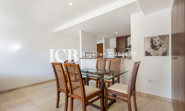 Resale - Apartment / flat -
Torrevieja - Punta prima