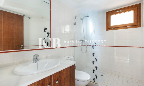 Resale - Apartment / flat -
Torrevieja - Punta prima