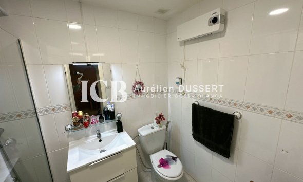 Revente - Appartement -
Torrevieja