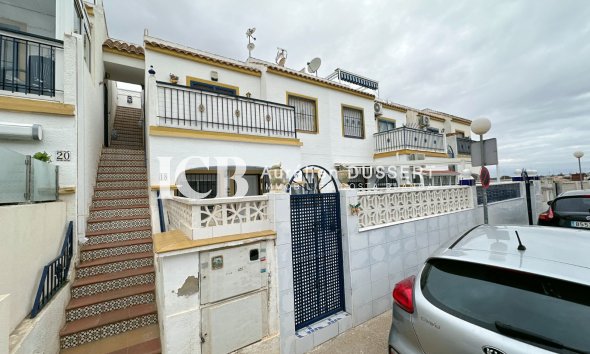 Revente - Appartement -
Torrevieja