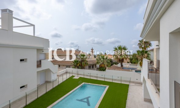 Revente - Appartement -
Orihuela Costa - Villamartín