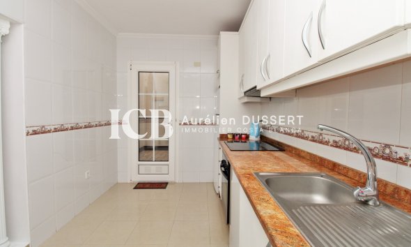 Resale - Apartment / flat -
Orihuela Costa - Villamartín