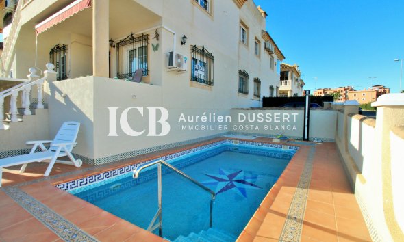 Resale - Apartment / flat -
Orihuela Costa - Villamartín