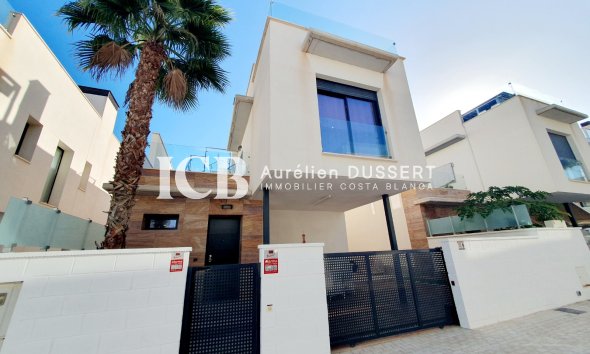 Revente - Villa -
Orihuela Costa - Lomas de Cabo Roig