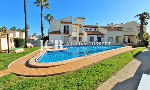 Reventa - Apartamento / piso -
Orihuela Costa - Playa Flamenca