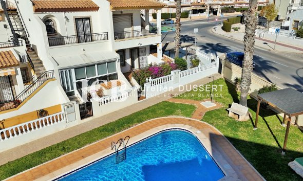 Reventa - Apartamento / piso -
Orihuela Costa - Playa Flamenca