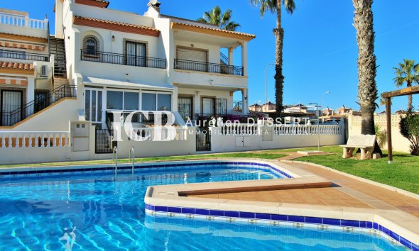 Reventa - Apartamento / piso -
Orihuela Costa - Playa Flamenca