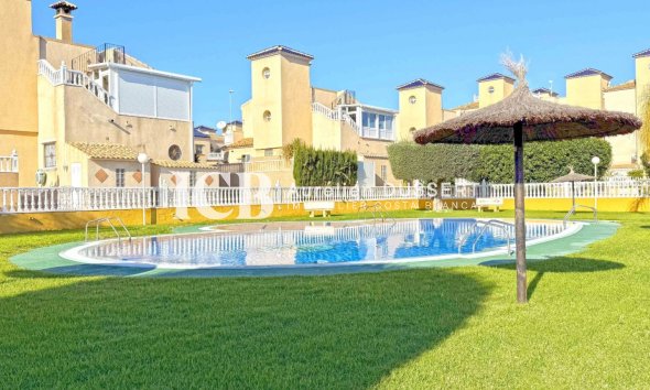 Revente - Appartement -
Orihuela Costa - Lomas de Cabo Roig