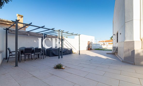 Resale - Townhouse -
Torrevieja - Los Balcones - Los Altos del Edén