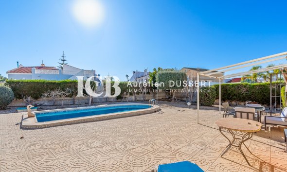 Revente - Villa -
Torrevieja - La siesta