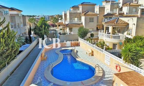 Revente - Villa -
Orihuela Costa - Villamartín