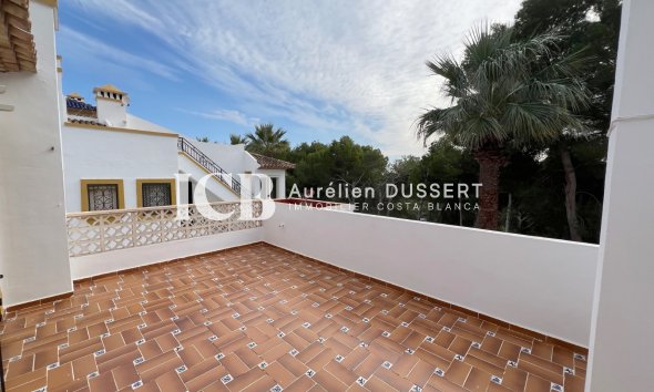 Revente - Maison mitoyenne -
Orihuela Costa - Villamartín