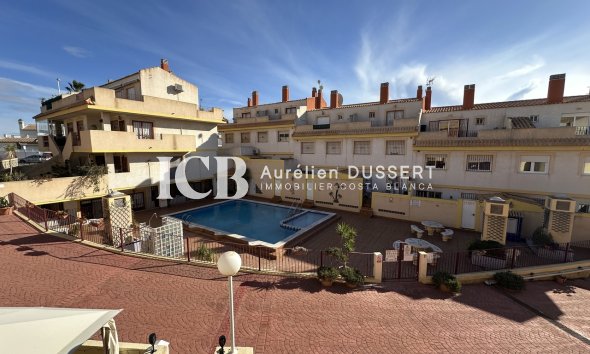 Resale - Townhouse -
Orihuela Costa - La Zenia