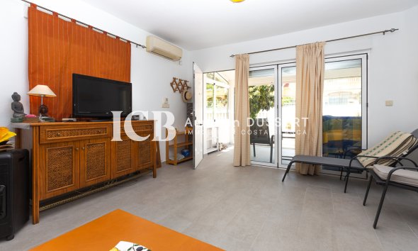 Resale - Townhouse -
Orihuela Costa - La Zenia